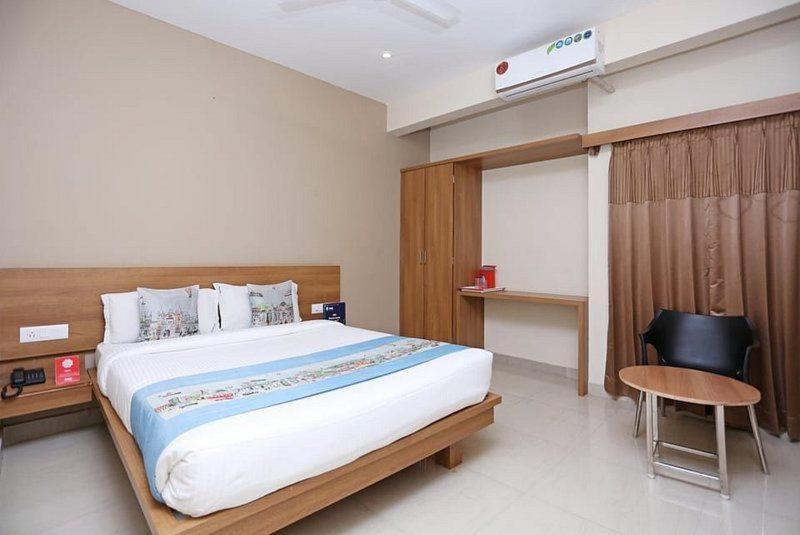 Samasth Rooms And Suits Májszúr Kültér fotó