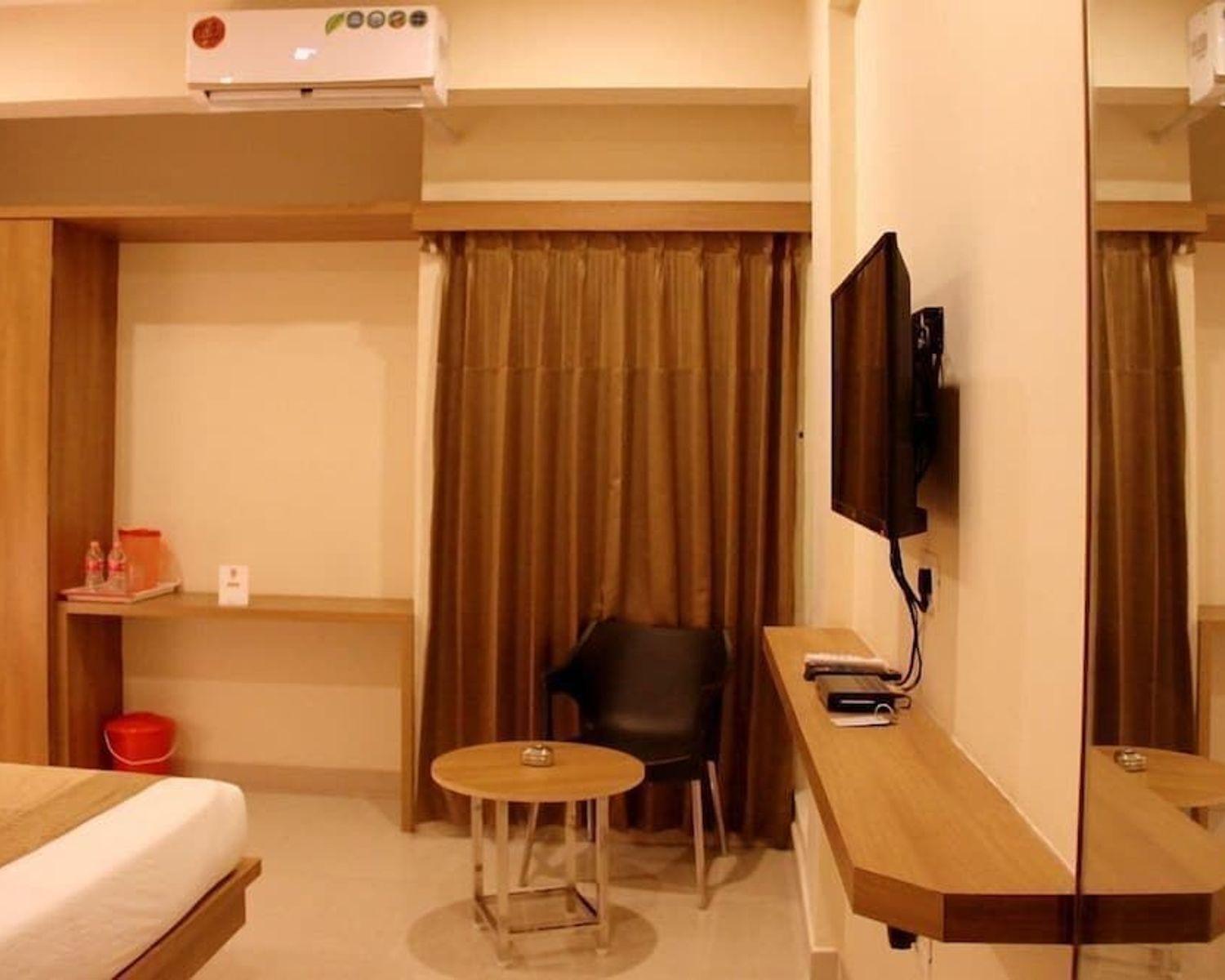 Samasth Rooms And Suits Májszúr Kültér fotó